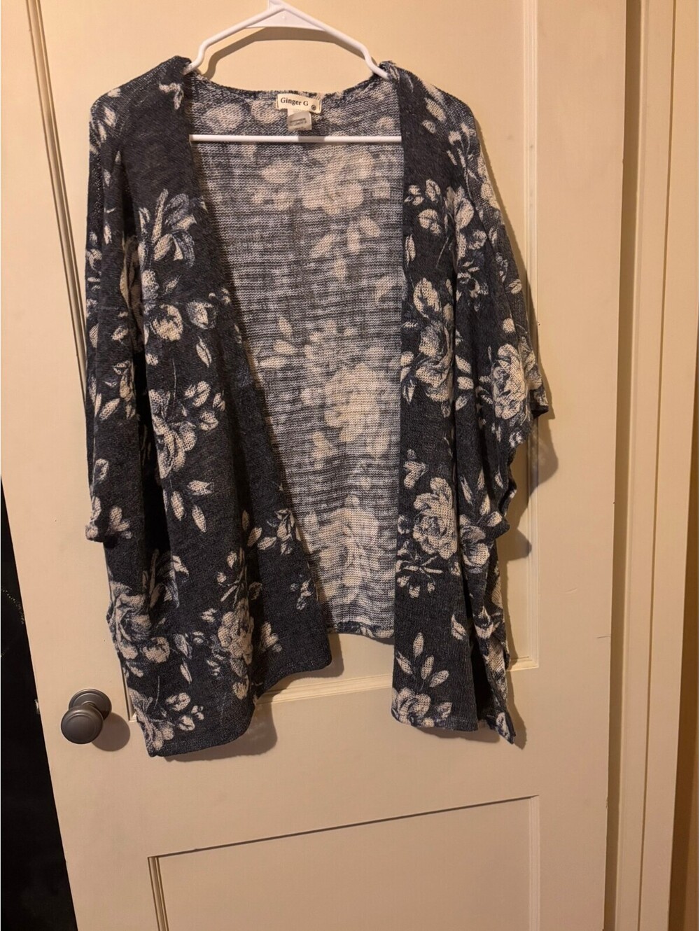 Ginger G Floral Pattern Open Front Cardigan